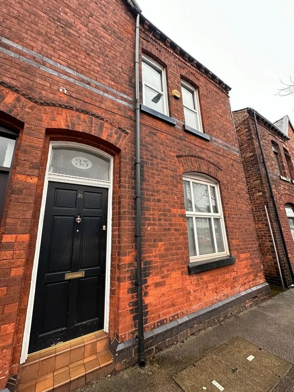 5 bed end terrace house for sale in Kenyon Road, Wigan, Lancashire WN1