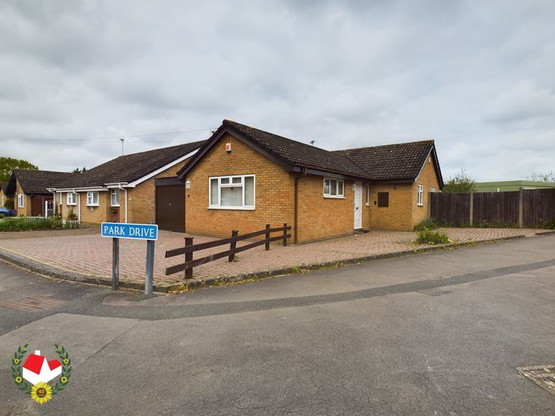 3 bed detached bungalow for sale in Park Drive, Quedgeley, Gloucester