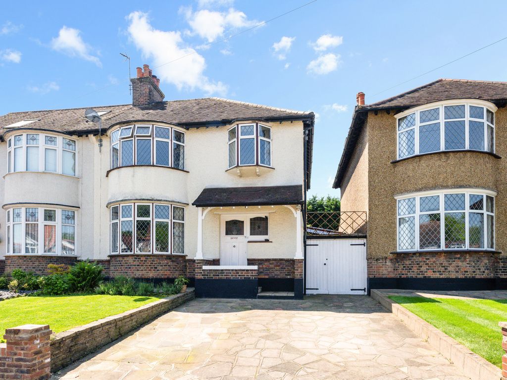 3 bed semidetached house for sale in Wandle Road, Morden SM4, £675,000 Zoopla