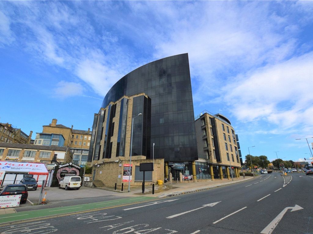 The Gatehaus, Leeds Road, Bradford, West Yorkshire BD1  