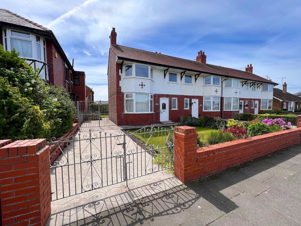 3 bed end terrace house for sale in Highfield Road, Blackpool FY4 Zoopla