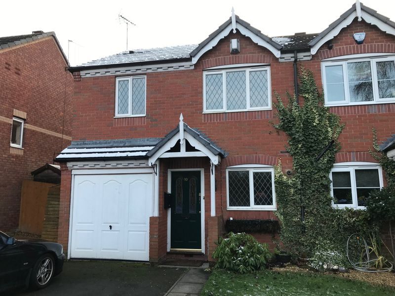 3 bed semidetached house for sale in Canterbury Close, Muxton, Telford