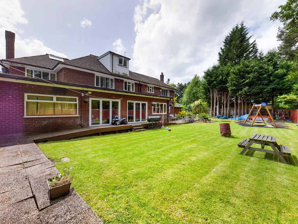 Beechpark Avenue, Manchester M22  