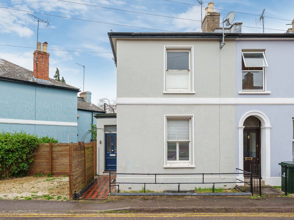 2 bed end terrace house for sale in Dunalley Parade, Cheltenham