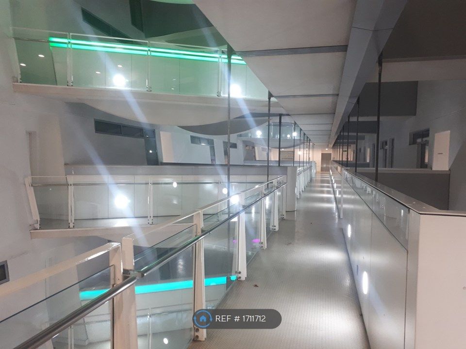 2 bed flat to rent in The Lock Building, Manchester M1 Zoopla