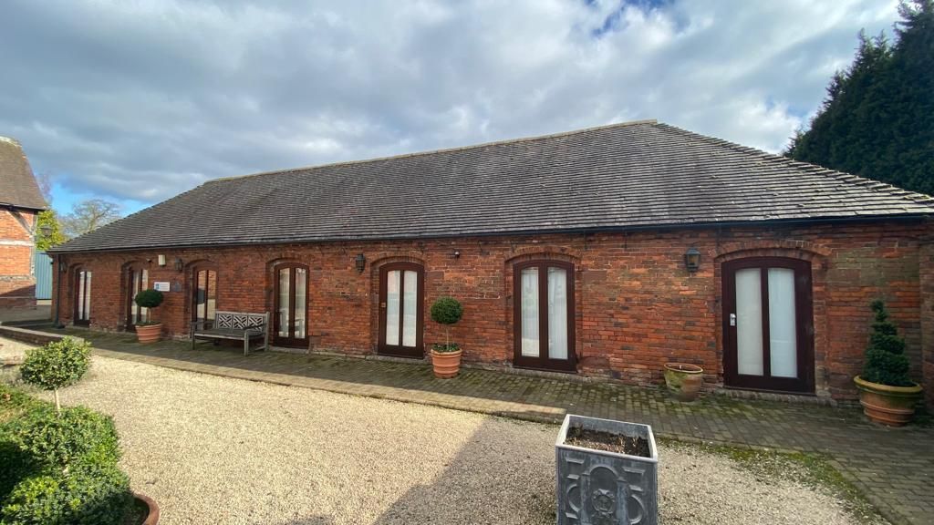 Office to let in The Long Barn, Hurley Hall Barns, Atherstone Lane