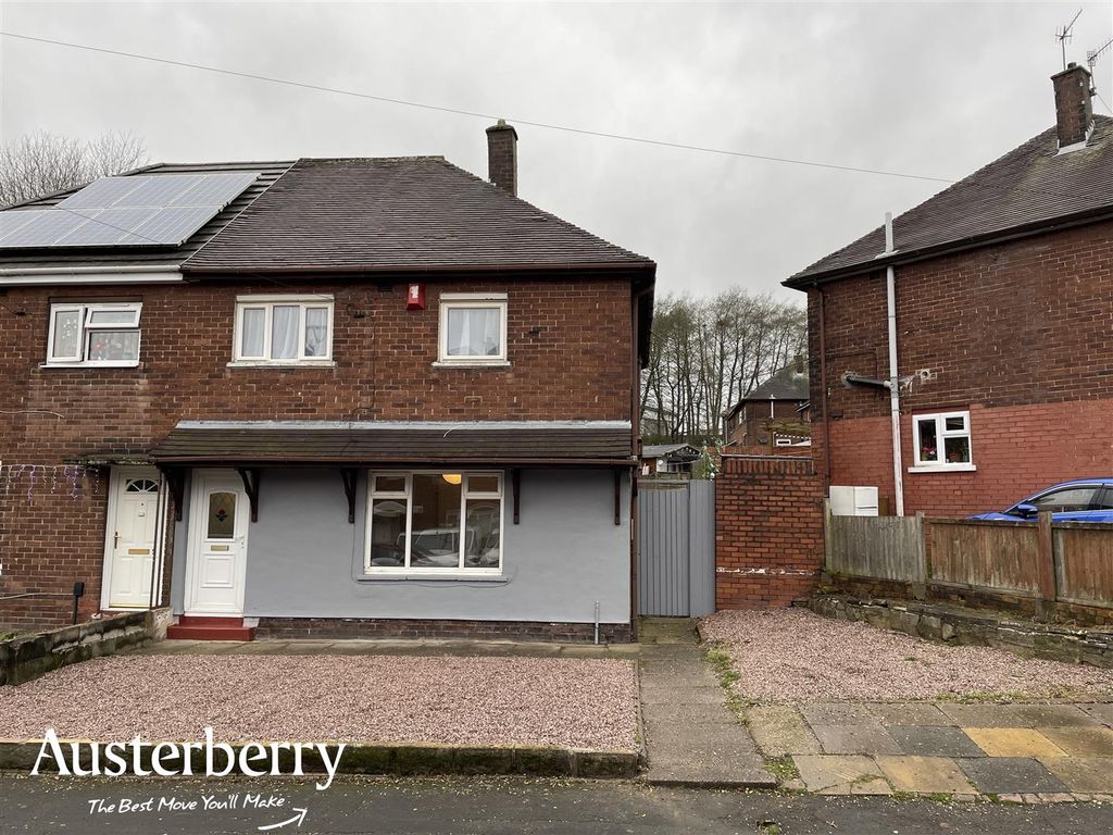 3 bed semidetached house for sale in Grayshott Road, Tunstall, Stoke