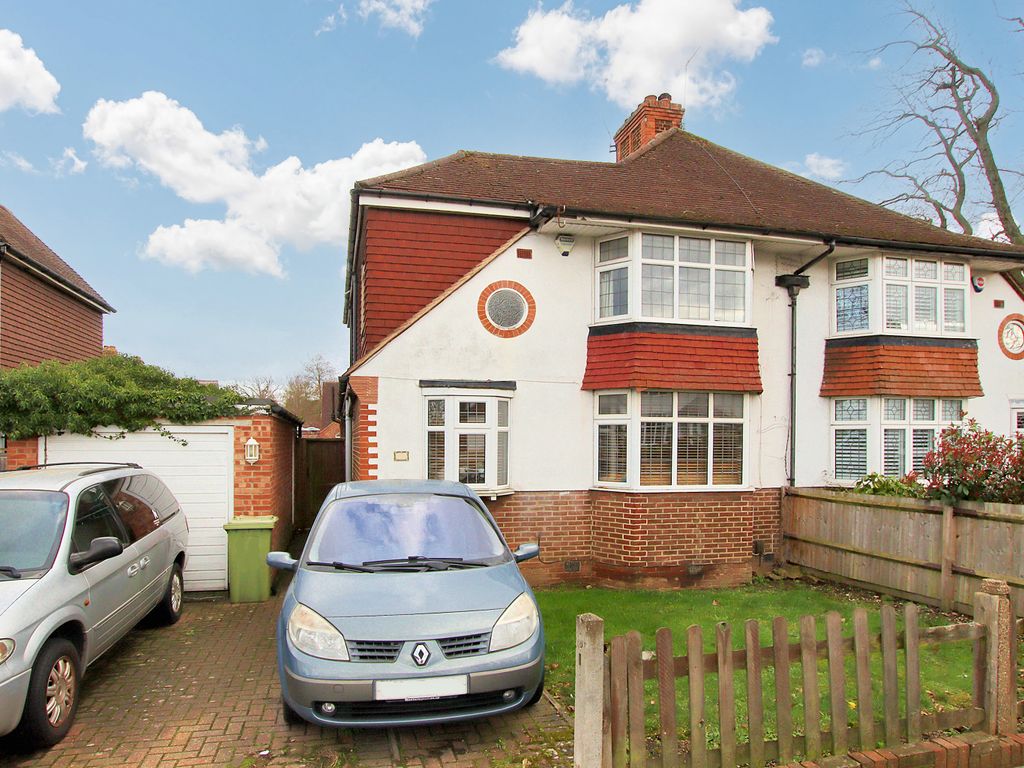 4 bed semidetached house for sale in Bourne Vale, Hayes, Bromley BR2