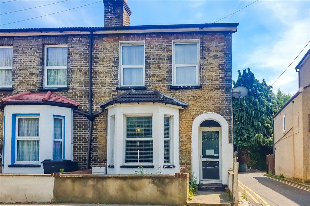 3 bed end terrace house for sale in Waddon New Road, Croydon CR0, £350,000 Zoopla