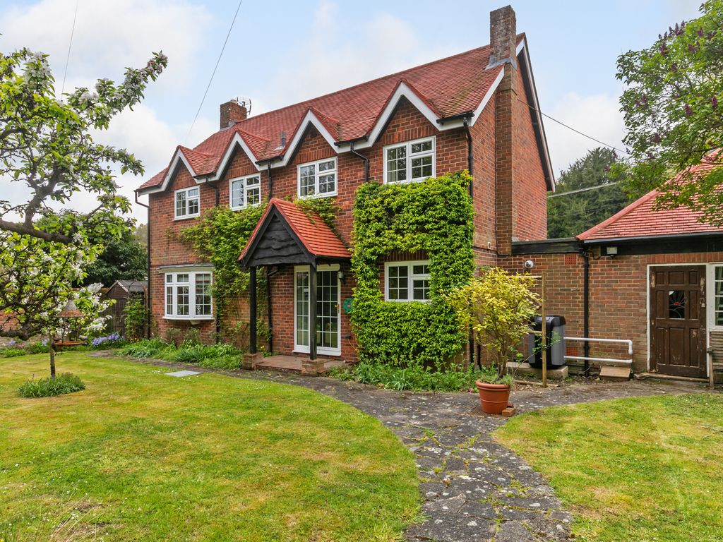 5 bed detached house for sale in Main Road, Hursley, Winchester SO21