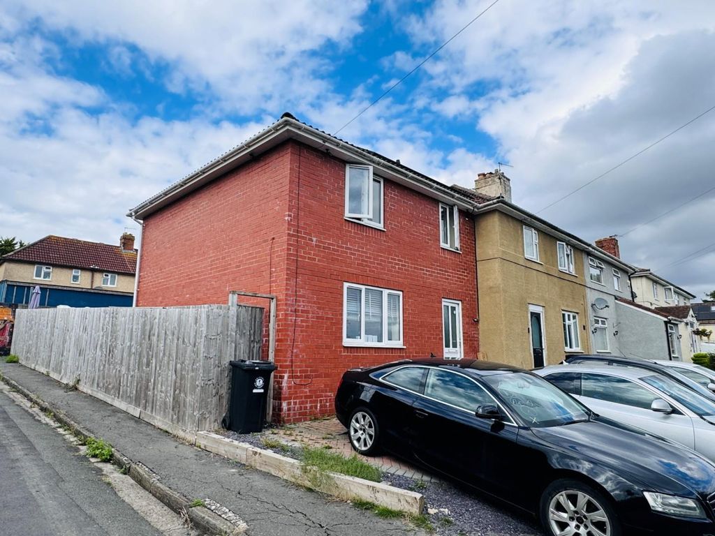 3 bed end terrace house to rent in Nailsea Close, Bristol BS13, £1,675 pcm Zoopla