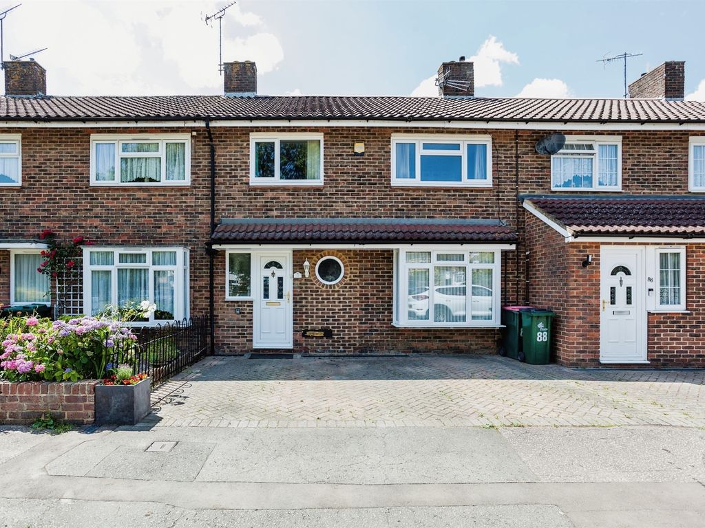 3 bed terraced house for sale in Rother Crescent, Crawley RH11 Zoopla