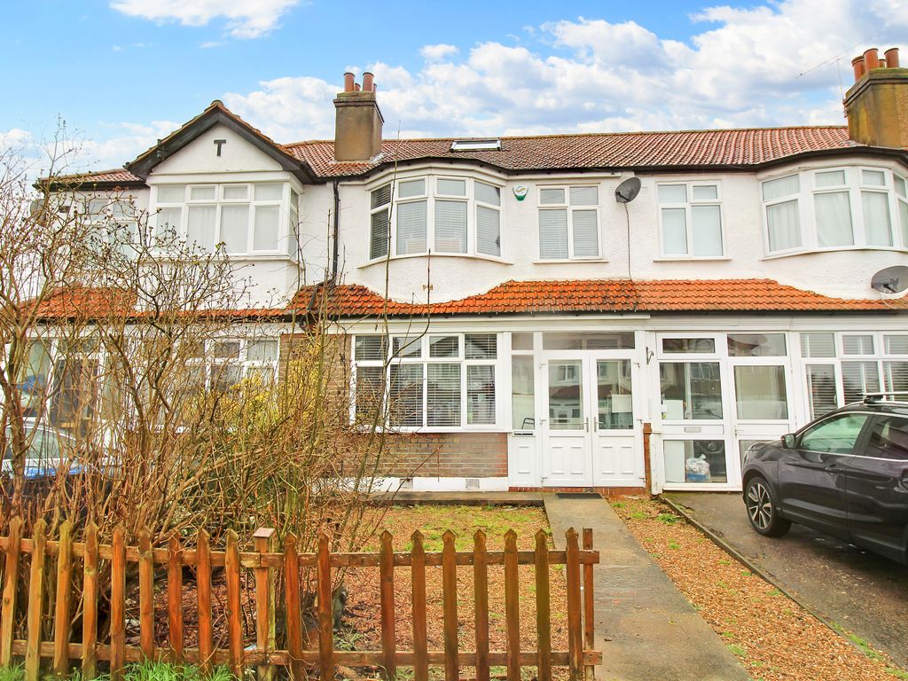3 bed terraced house for sale in Ladywood Road, Surbiton KT6 Zoopla
