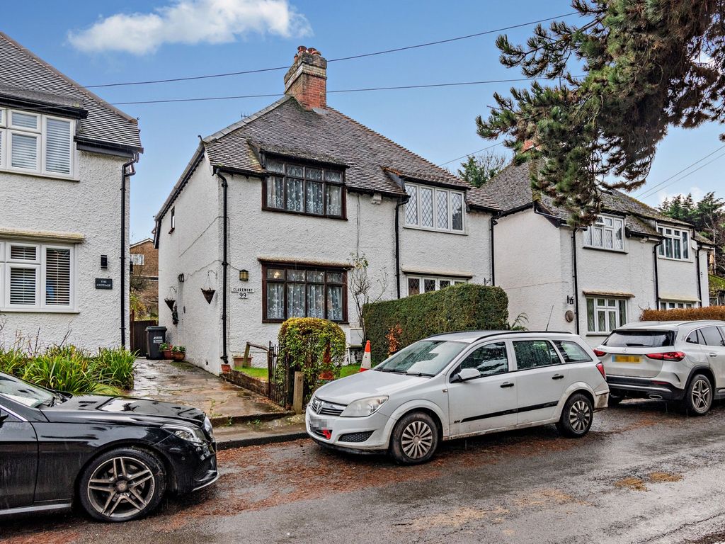 3 bed semidetached house for sale in Quickley Lane, Chorleywood WD3, £