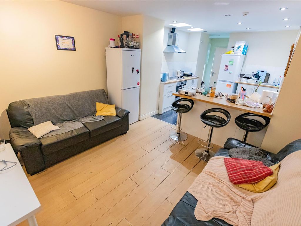 6 bed property for sale in Heeley Road, Birmingham B29 Zoopla