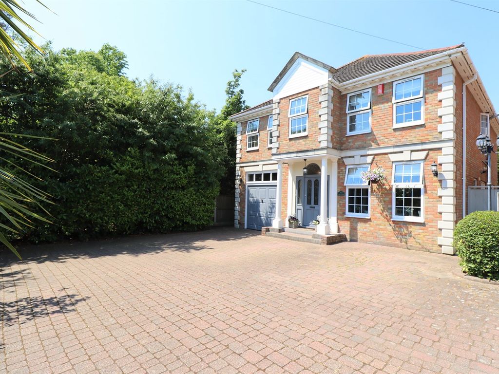 4 bed detached house for sale in High Road, Rayleigh SS6 Zoopla