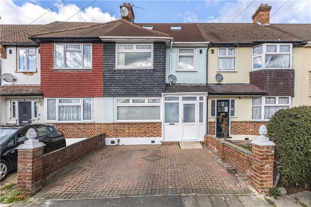 4 bed terraced house for sale in Sherwood Park Road, Mitcham CR4 Zoopla