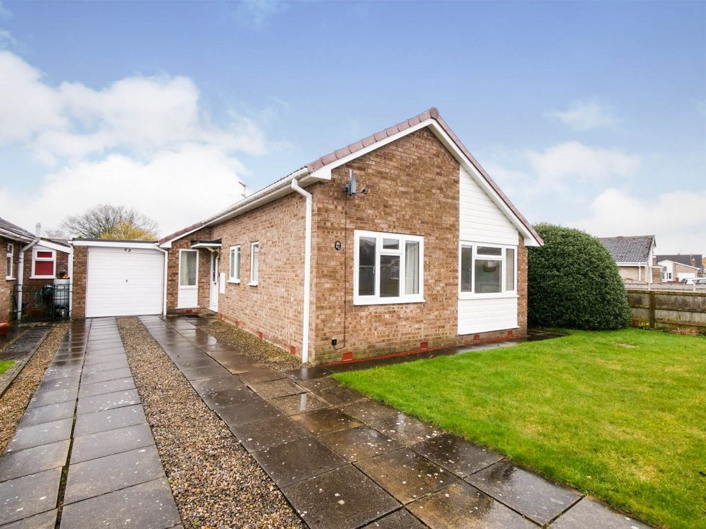 3 bed detached bungalow for sale in Oaken Grove, Haxby, York YO32 Zoopla