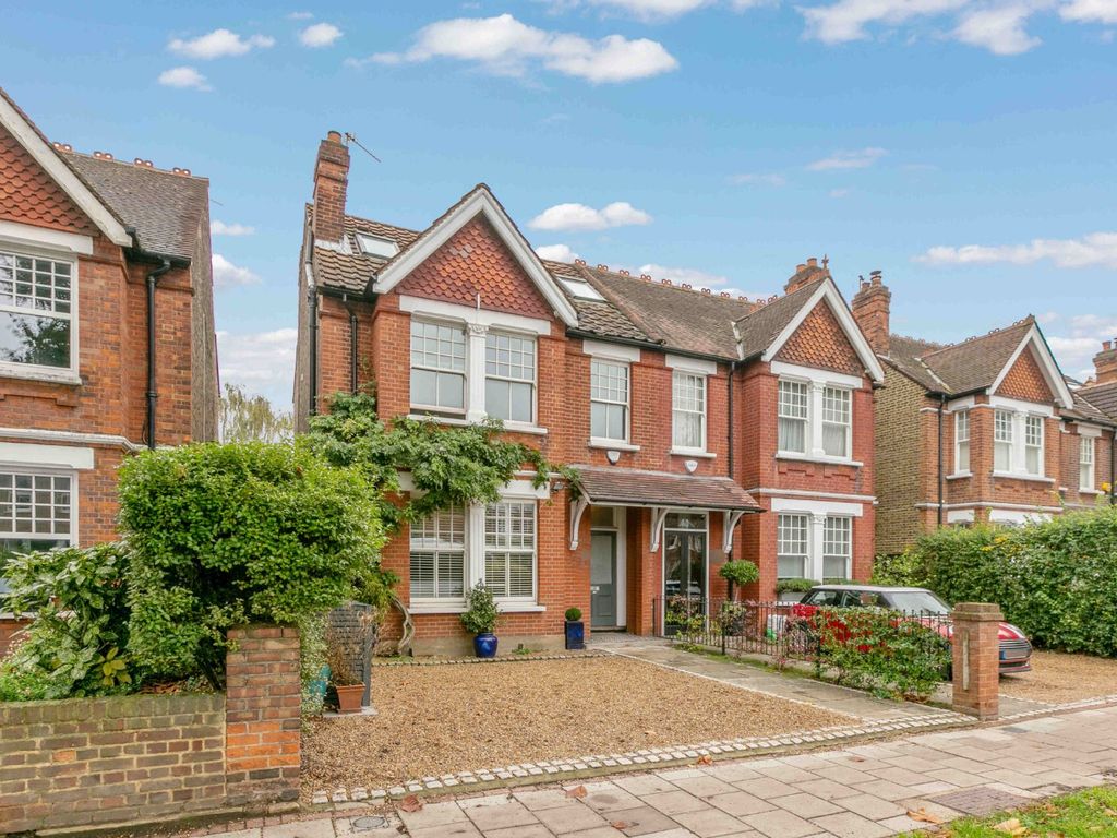 6 bed property for sale in Mortlake Road, Richmond TW9, £1,875,000 Zoopla