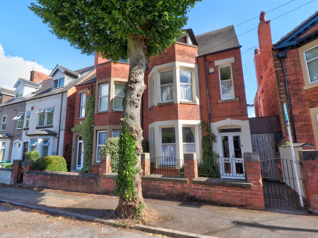 4 bed semidetached house for sale in Layton Avenue, Mansfield NG18 Zoopla