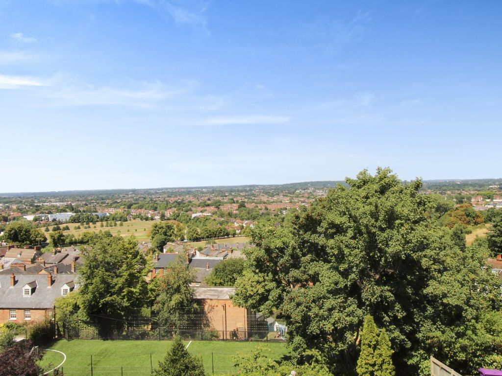 High Street, Harrow HA1  