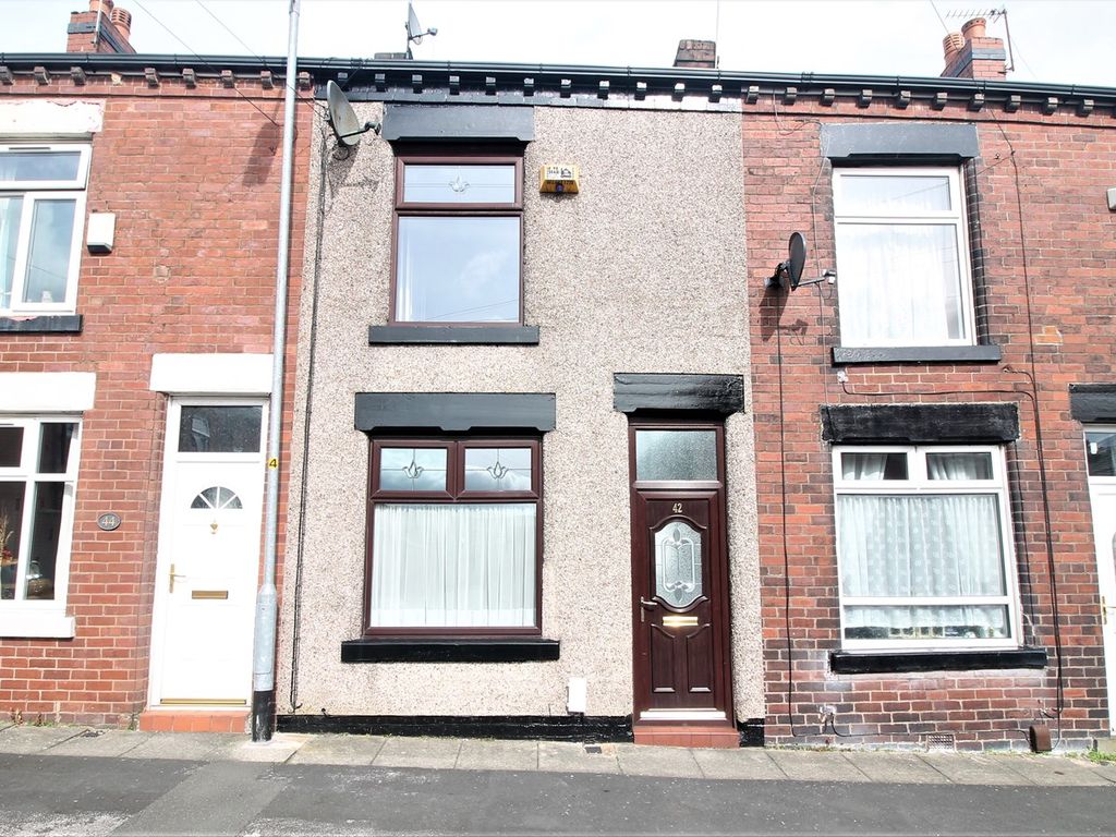 2 bed terraced house for sale in Clarke Street, Bolton BL1 Zoopla