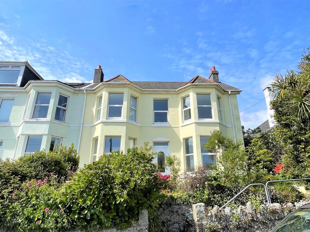 5 bed property for sale in Southpark Road, Tywardreath, Par PL24 Zoopla