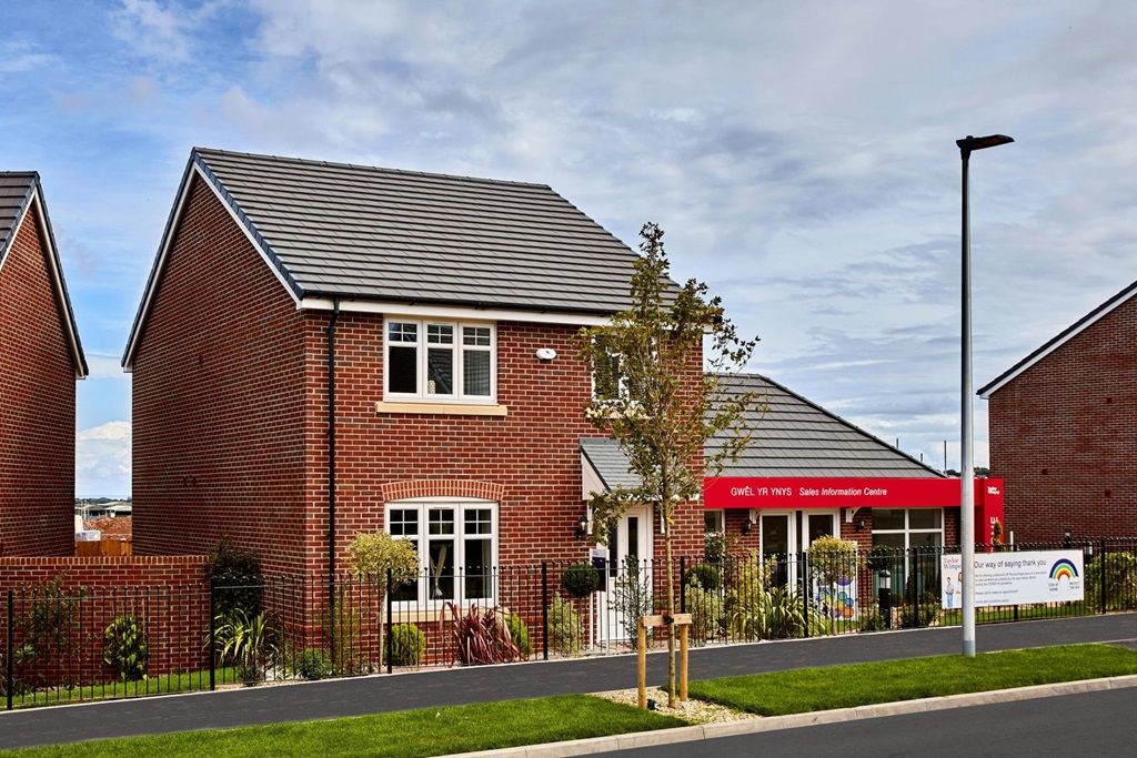 New home, 4 bed detached house for sale in "The Midford Plot 164" at