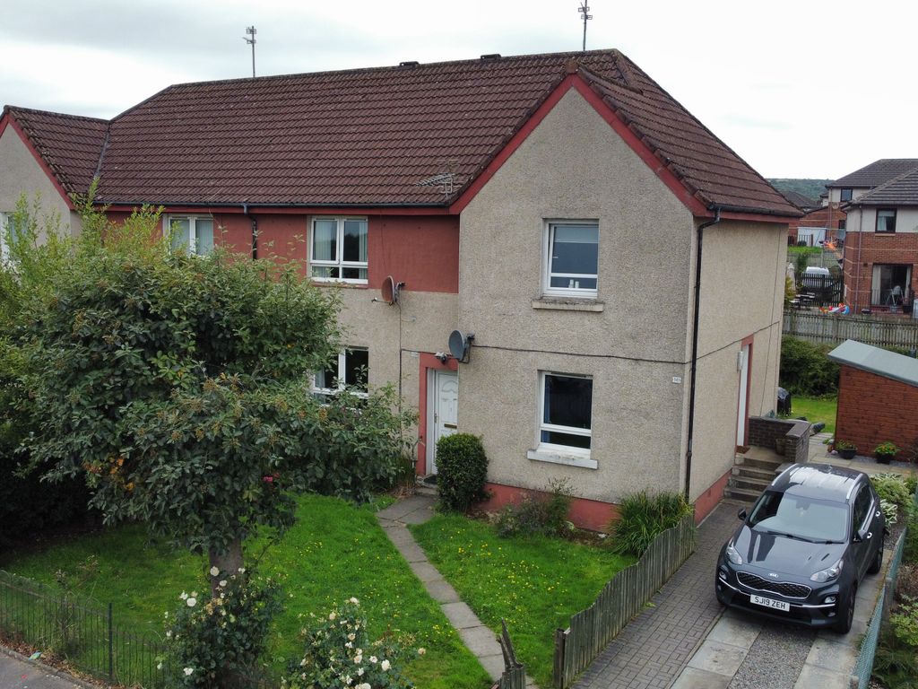 2 bed flat for sale in Glasgow Road, Barrhead G78 Zoopla