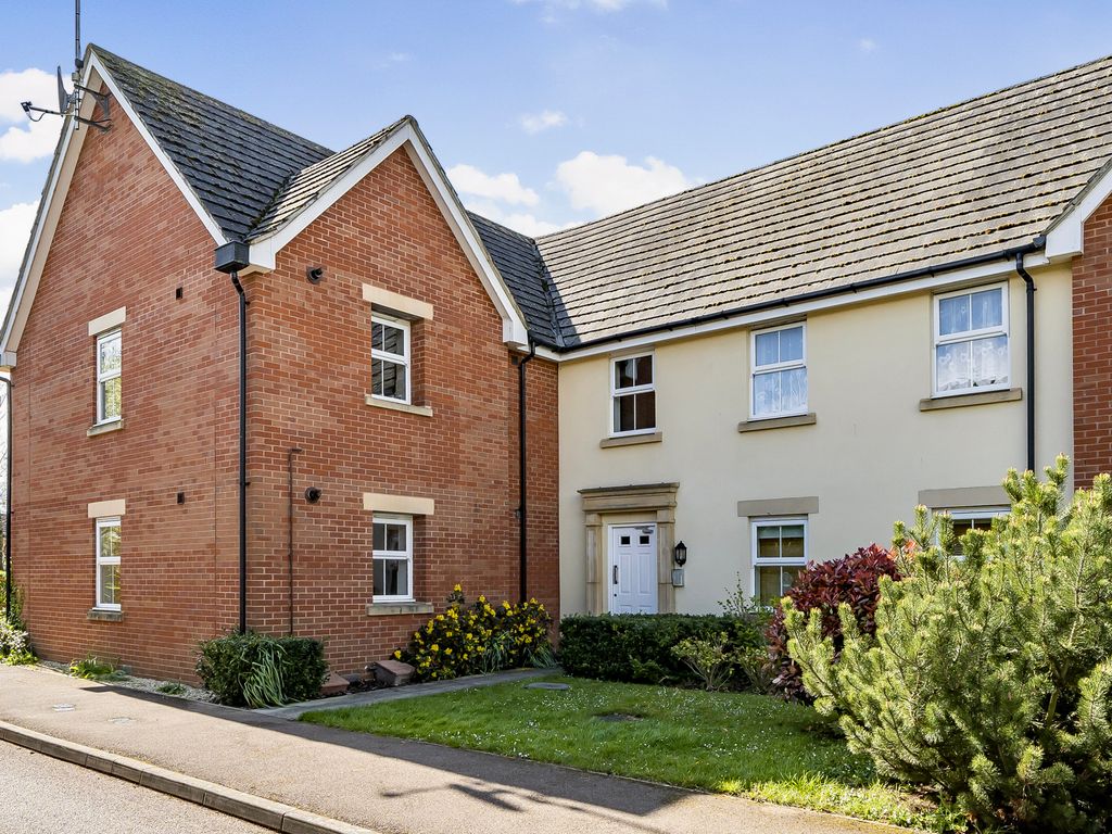 2 bed flat for sale in Appleyard Close, Uckington, Cheltenham GL51, £