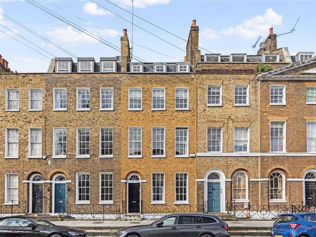 4 bed terraced house for sale in Surrey Square, London SE17 Zoopla