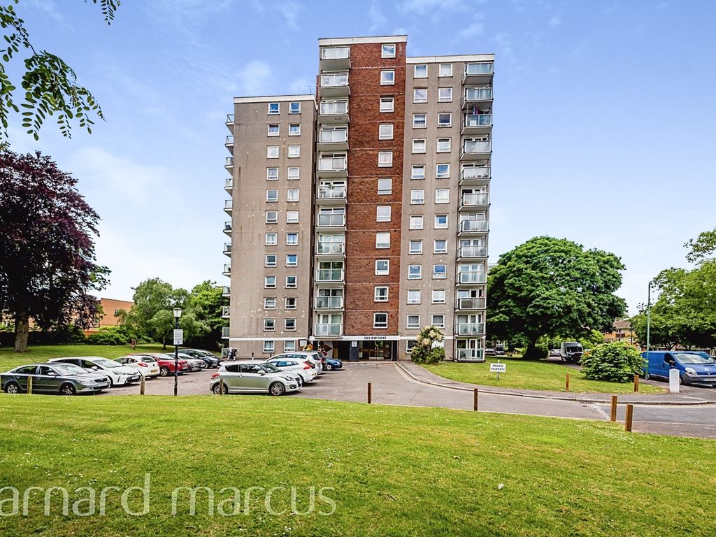 2 bed flat for sale in Basinghall Gardens, Sutton SM2 Zoopla
