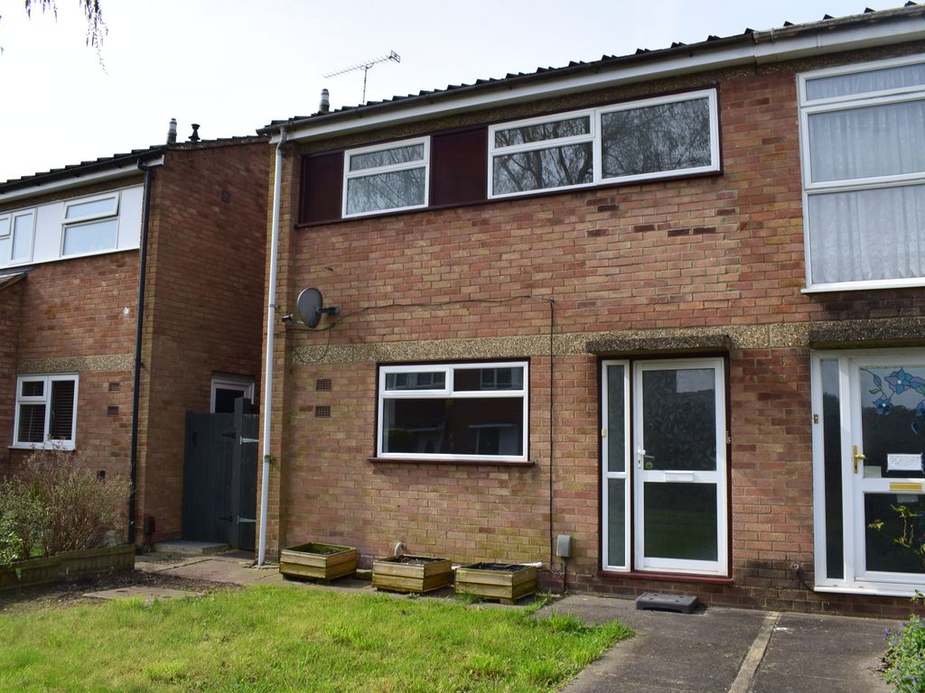 3 bed end terrace house to rent in Dymokes Way, Hoddesdon EN11, £1,500