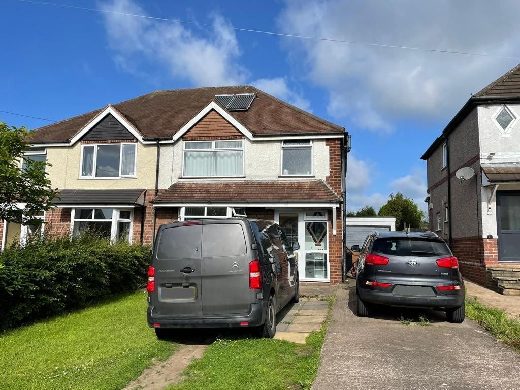 3 bed semidetached house to rent in Thorpe Street, Chase Terrace