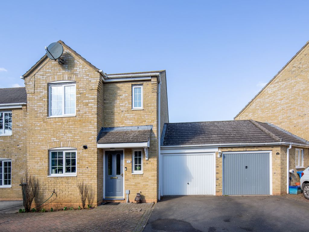 3 bed detached house for sale in Stonecrop Leyes, Bicester OX26 Zoopla