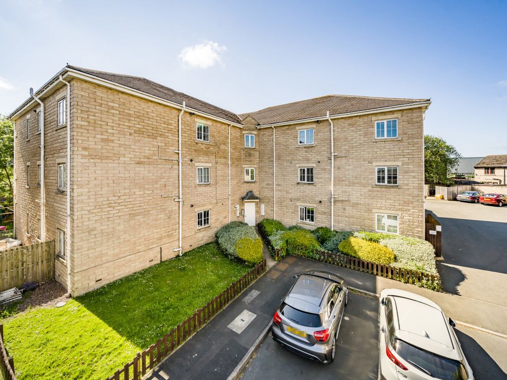 1 bed flat for sale in Minster Drive, Bradford, West Yorkshire BD4 Zoopla