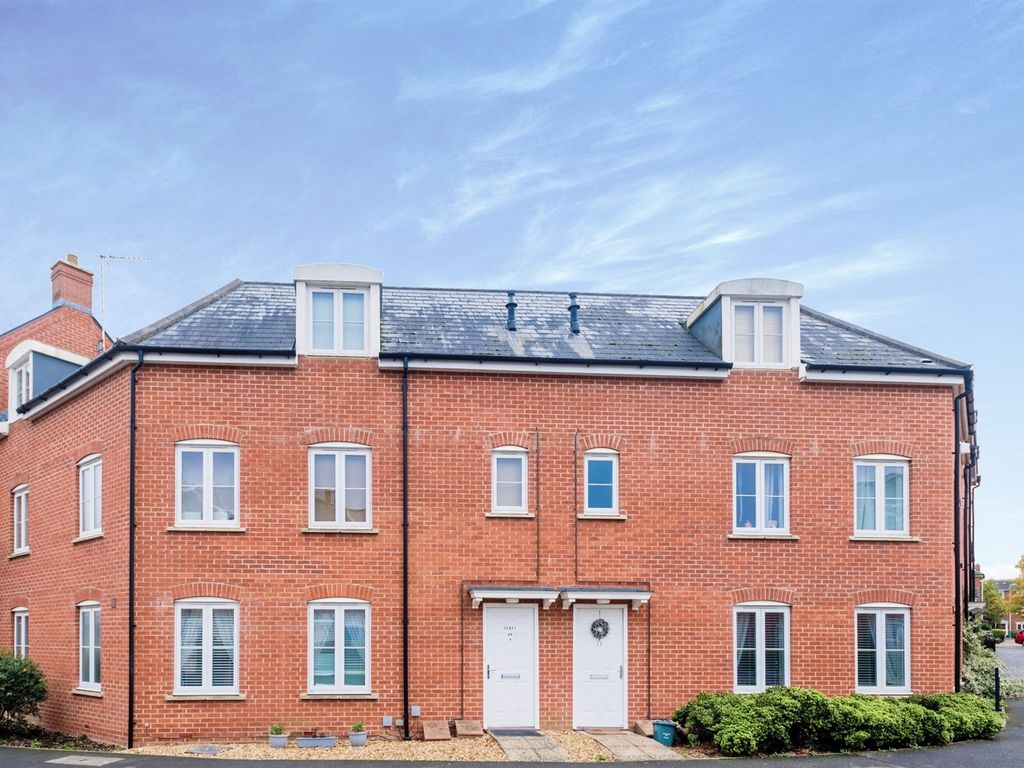 Dydale Road Swindon SN25  