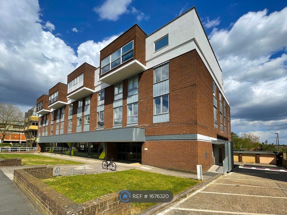 2 bed flat to rent in Crosby House, Bromley BR1 Zoopla