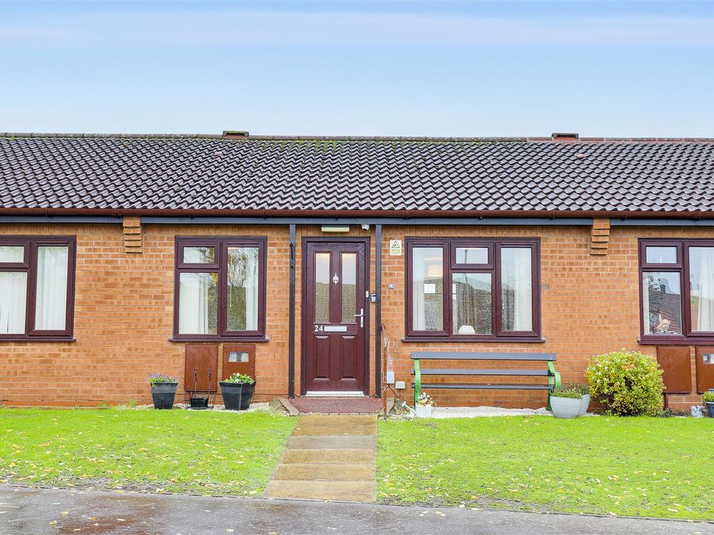 2 bed terraced bungalow for sale in Shrimpton Court, Ruddington
