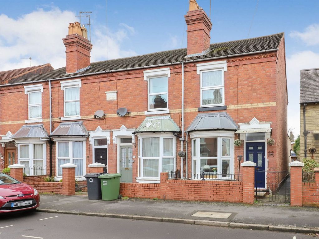 3 bed end terrace house for sale in Clarence Street, Kidderminster DY10