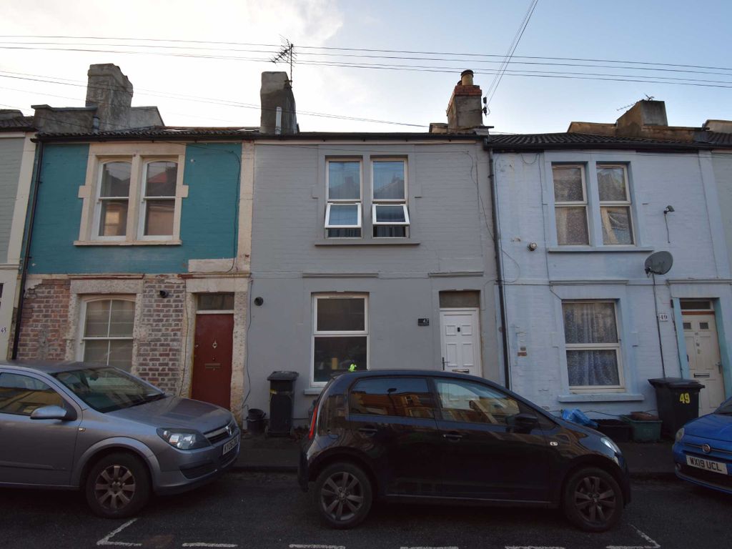 3 bed terraced house for sale in St. Lukes Crescent, Totterdown