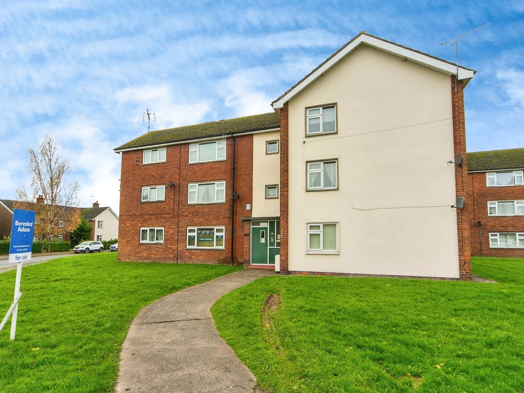 2 bed flat for sale in Dyserth Road, Blacon, Chester, Cheshire CH1, £95,000 Zoopla