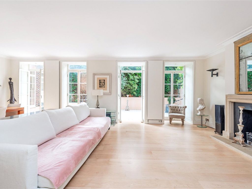 Onslow Court, Drayton Gardens, London SW10  