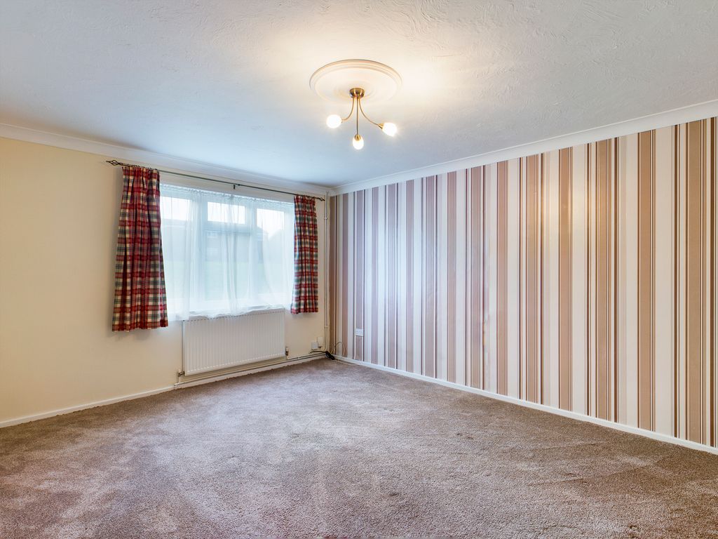 3 bed terraced house to rent in Dryden Close, Popley, Basingstoke RG24