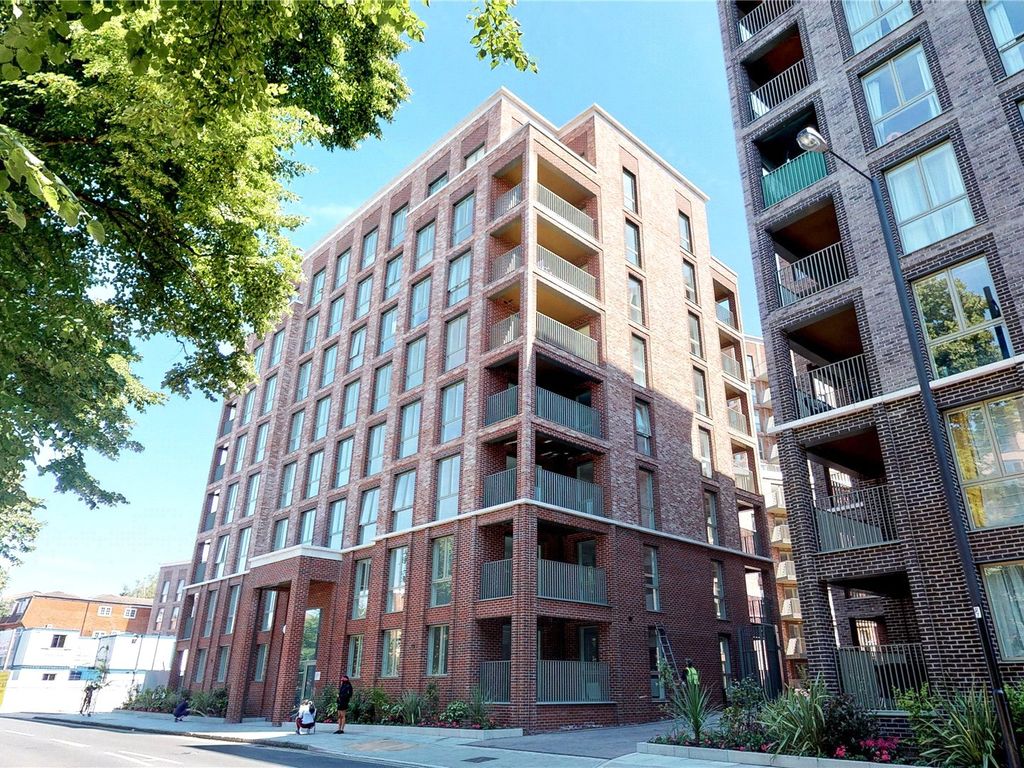 1 bed flat to rent in Chesterton House, Harrow On The Hill HA1 Zoopla