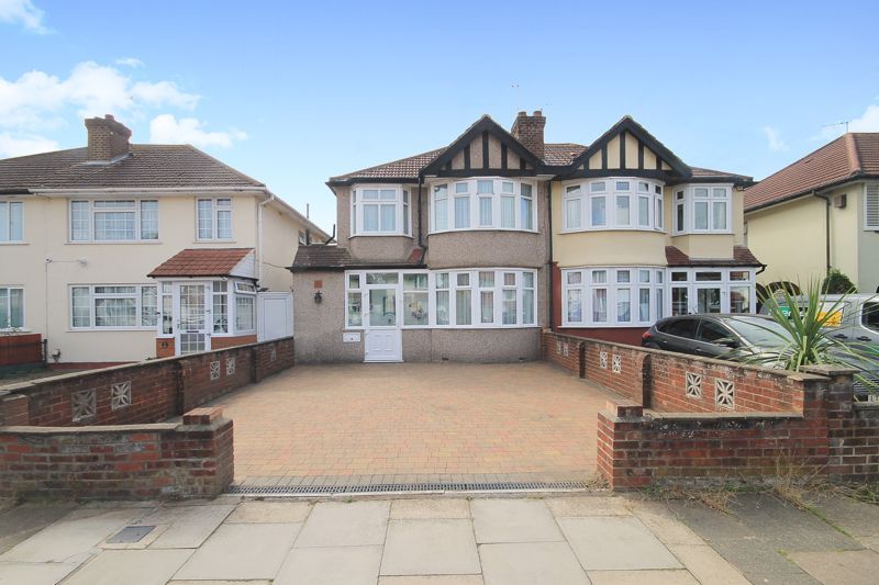 3 bed semidetached house for sale in Daryngton Drive, Greenford UB6
