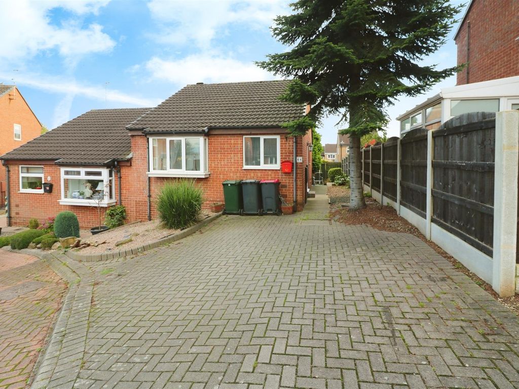 2 bed semidetached bungalow for sale in Hadrian Road, Brinsworth
