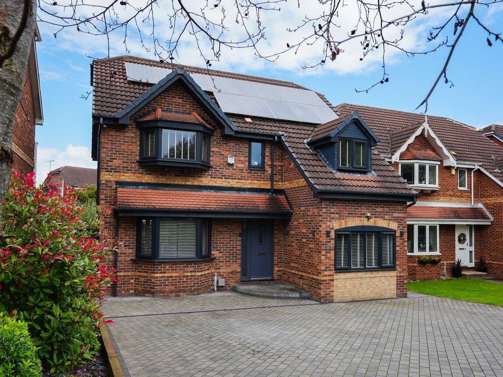 4 bed detached house for sale in Brodsworth Way, Rossington, Doncaster