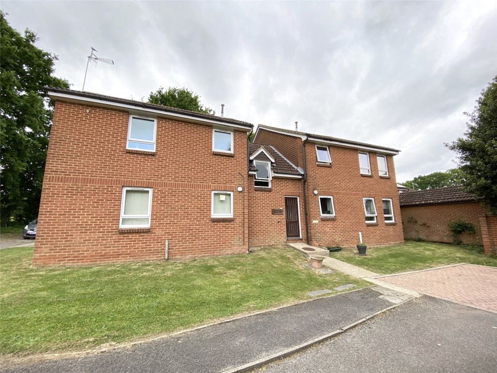 Studio to rent in Bakers Way, Capel, Dorking, Surrey RH5 Zoopla