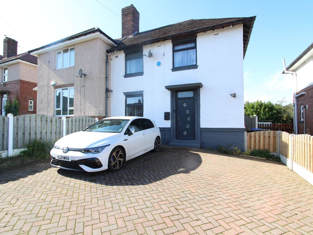 2 bed semidetached house to rent in Lindsay Road, Sheffield S5, £850